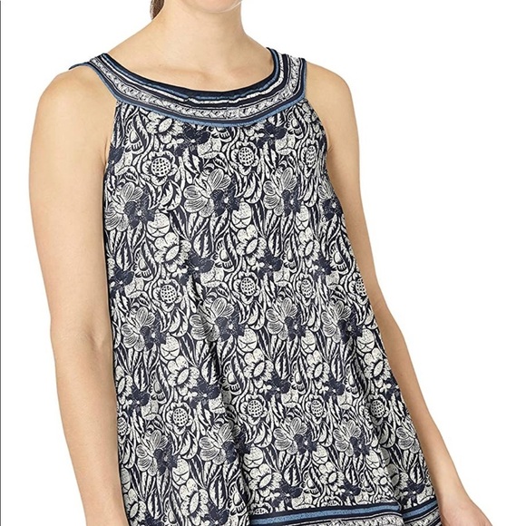 Max Studio Women'sPrinted Matte Blouse - Picture 2 of 7